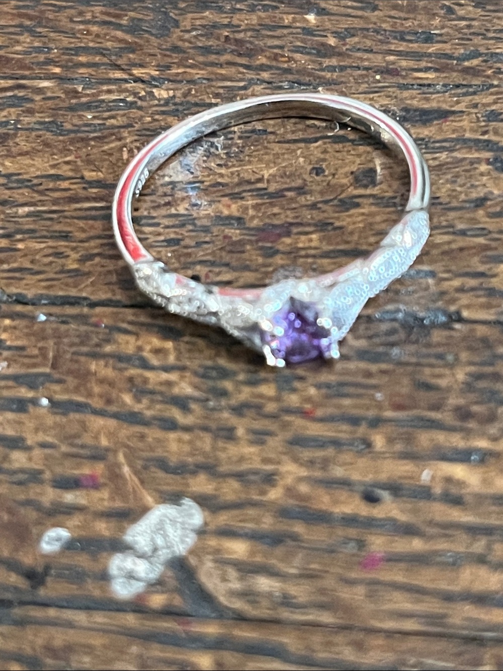 Sterling Silver marked delicate  Ring with Purple amethyst  Gemstone sz 8.5